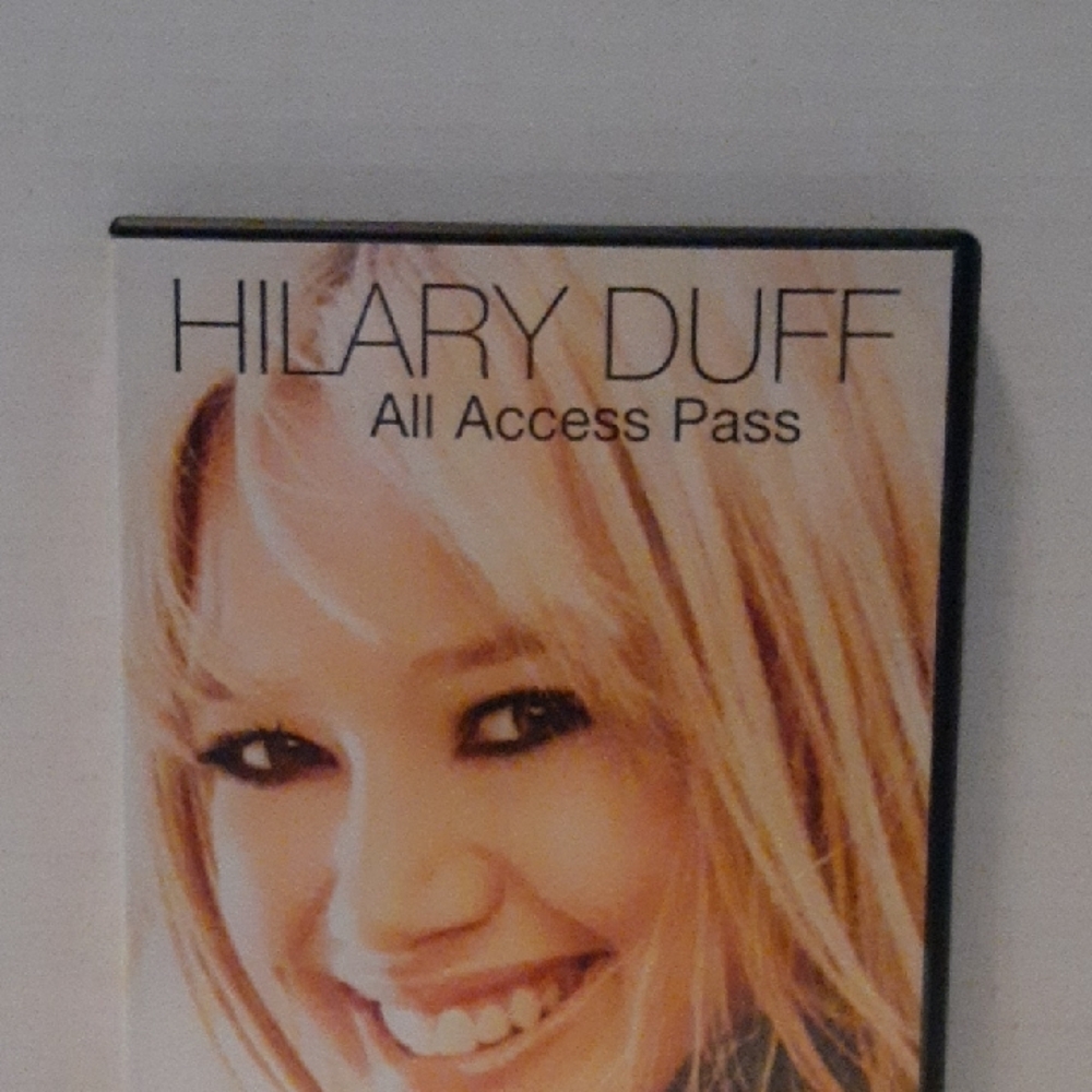 Hilary Duff All Access Pass DVD